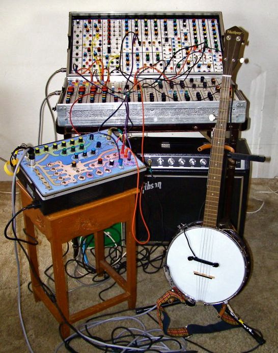banjo-synthesizer