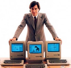 Steve Jobs intros the Macintosh