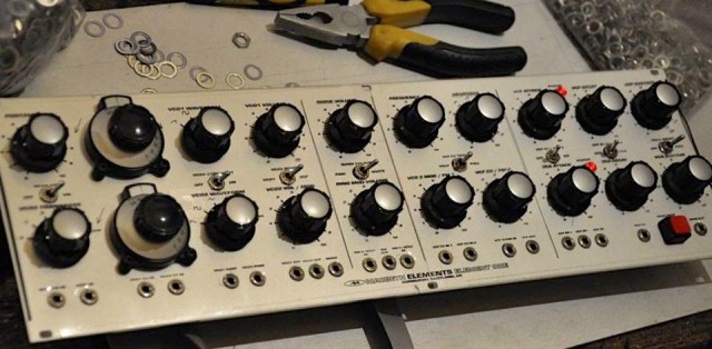 macbeth-elements-1-synthesizer