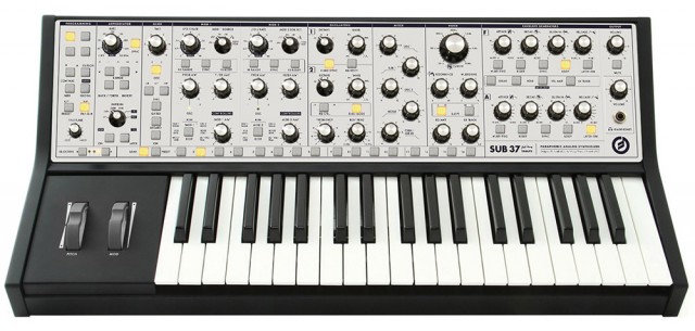 moog_sub_37-analog-synthesizer