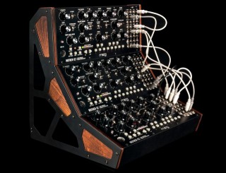 eurorack-modular-synth-cases-and-stand