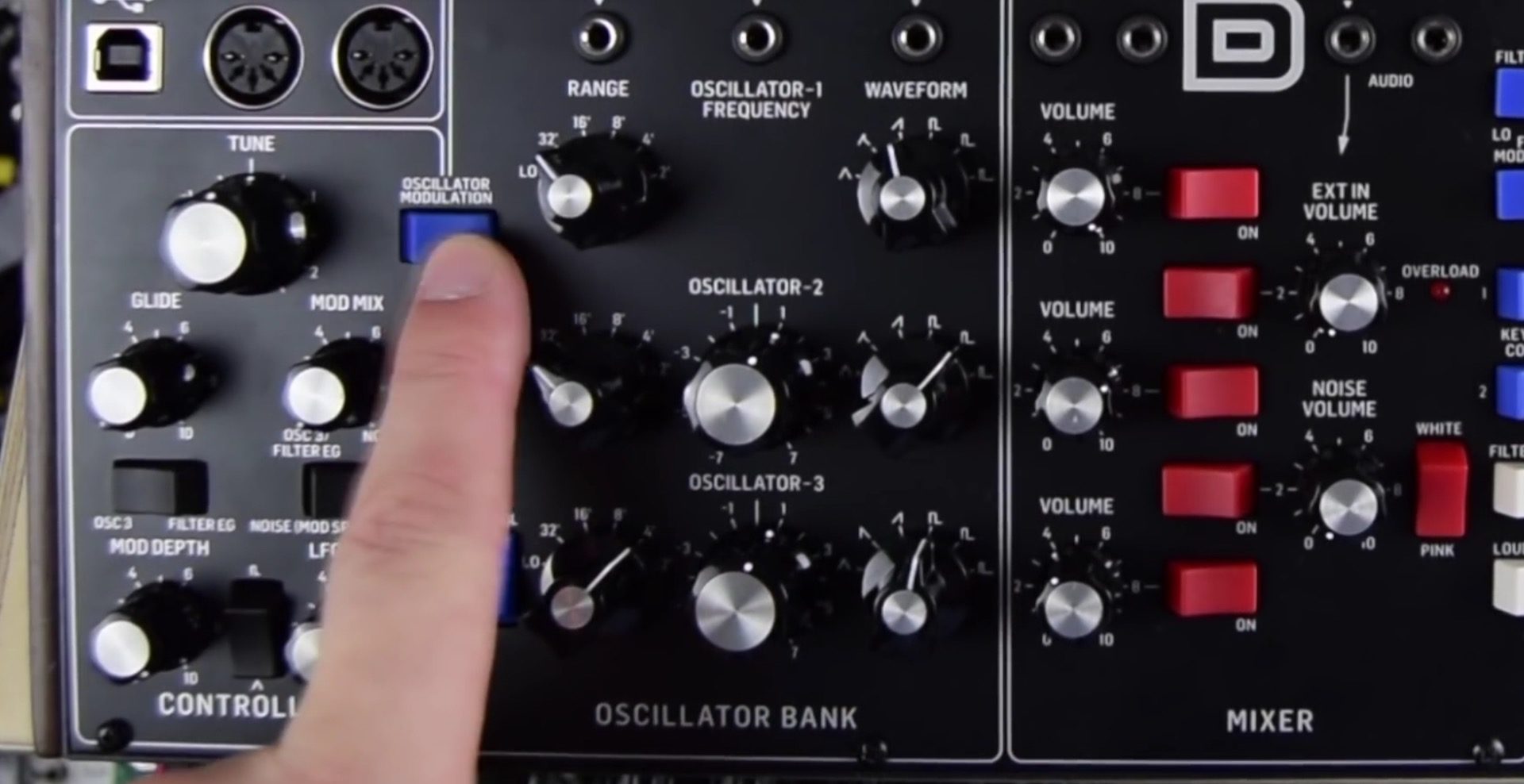 Behringer Model D Hands-On Demo – Synthtopia