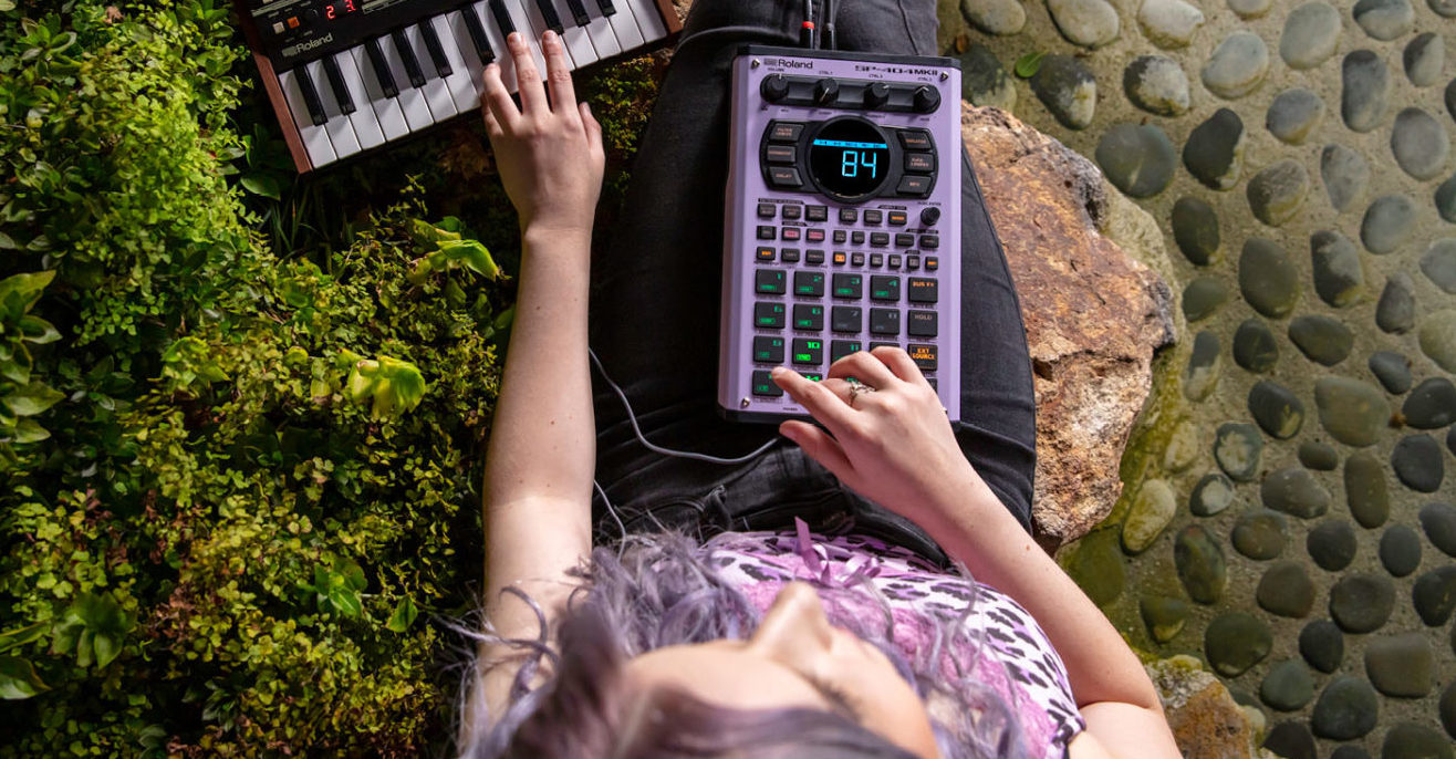 Roland SP-404 mkII Coming In November For $500 – Synthtopia