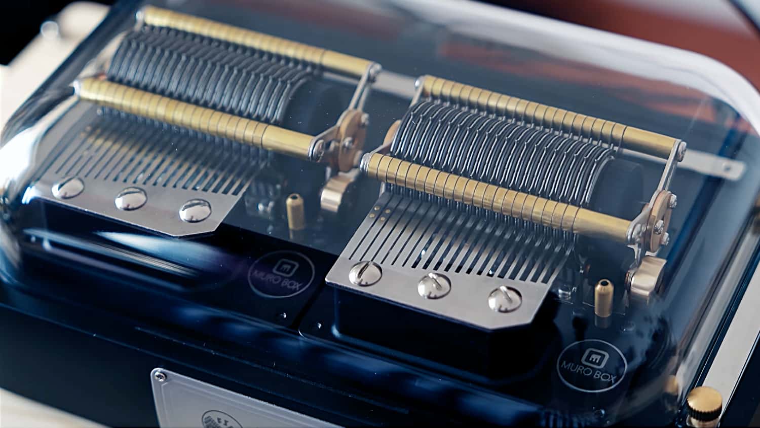Is The Muro Box N40 The Most Beautiful MIDI Instrument Ever?